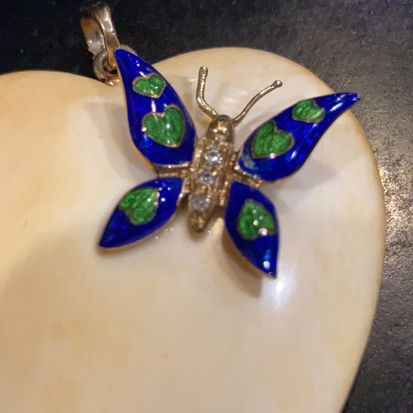 Ivory Heart w Butterfly Enamel Diamond 14k Pendant - Picture 2 of 11